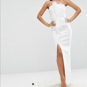 NWT Tall red carpet organza bandeau scuba maxi